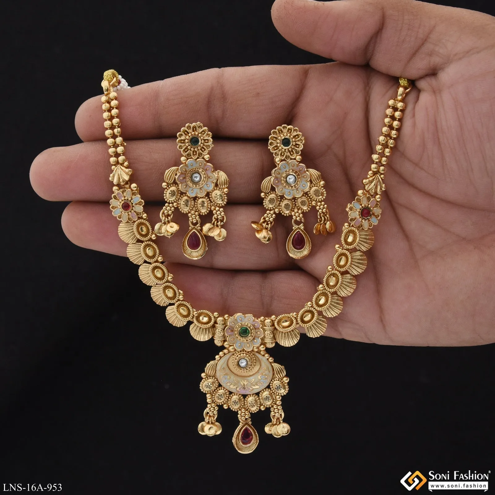 Artisanal Design Gold Plated Necklace Set for Women - Style A953