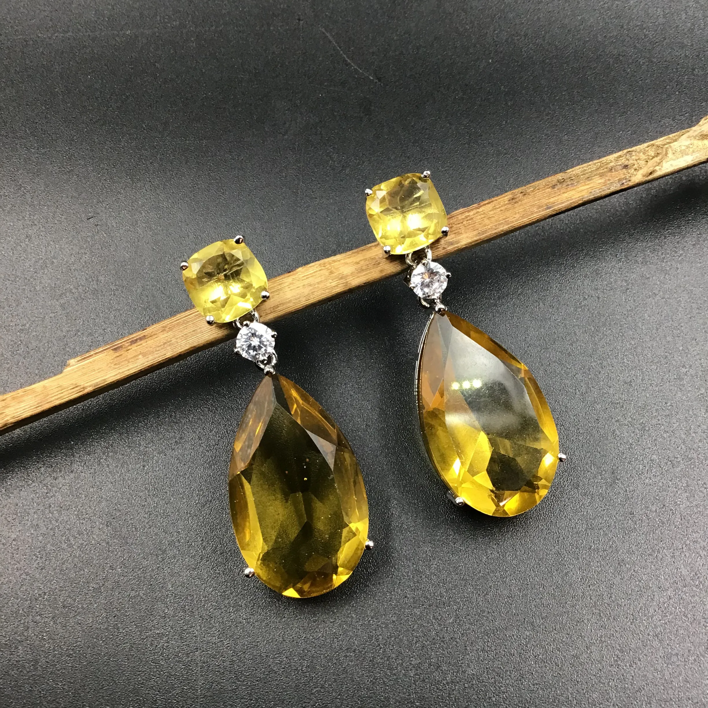 Danglers Zircon/AD Earring 6056-08