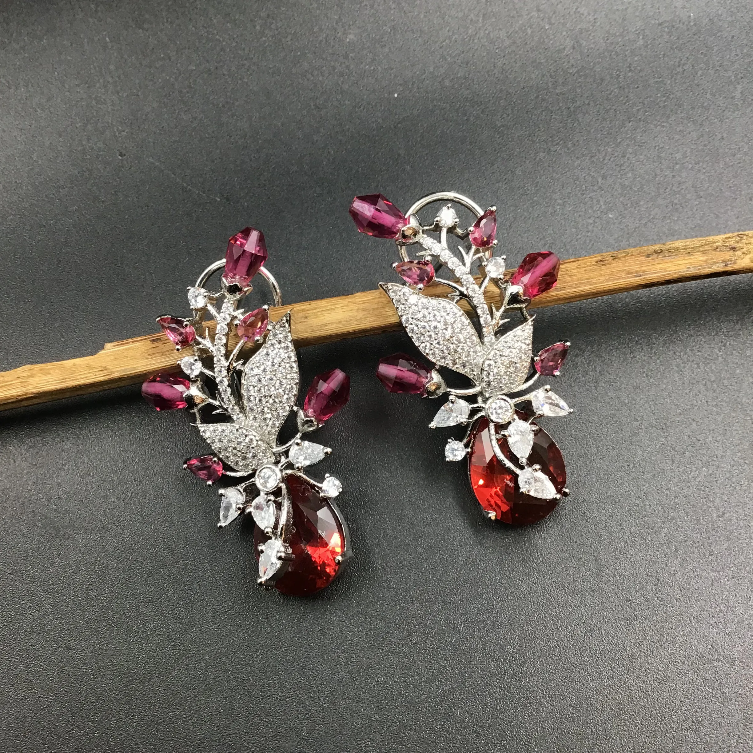Light Earring Zircon/AD Earring 6682-28