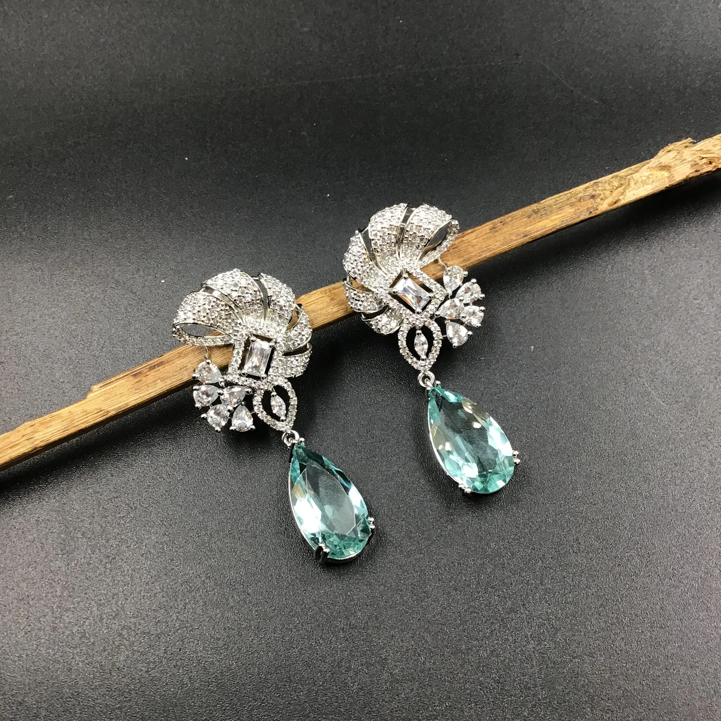 Silver Polish Zircon/AD Earring 6694-69