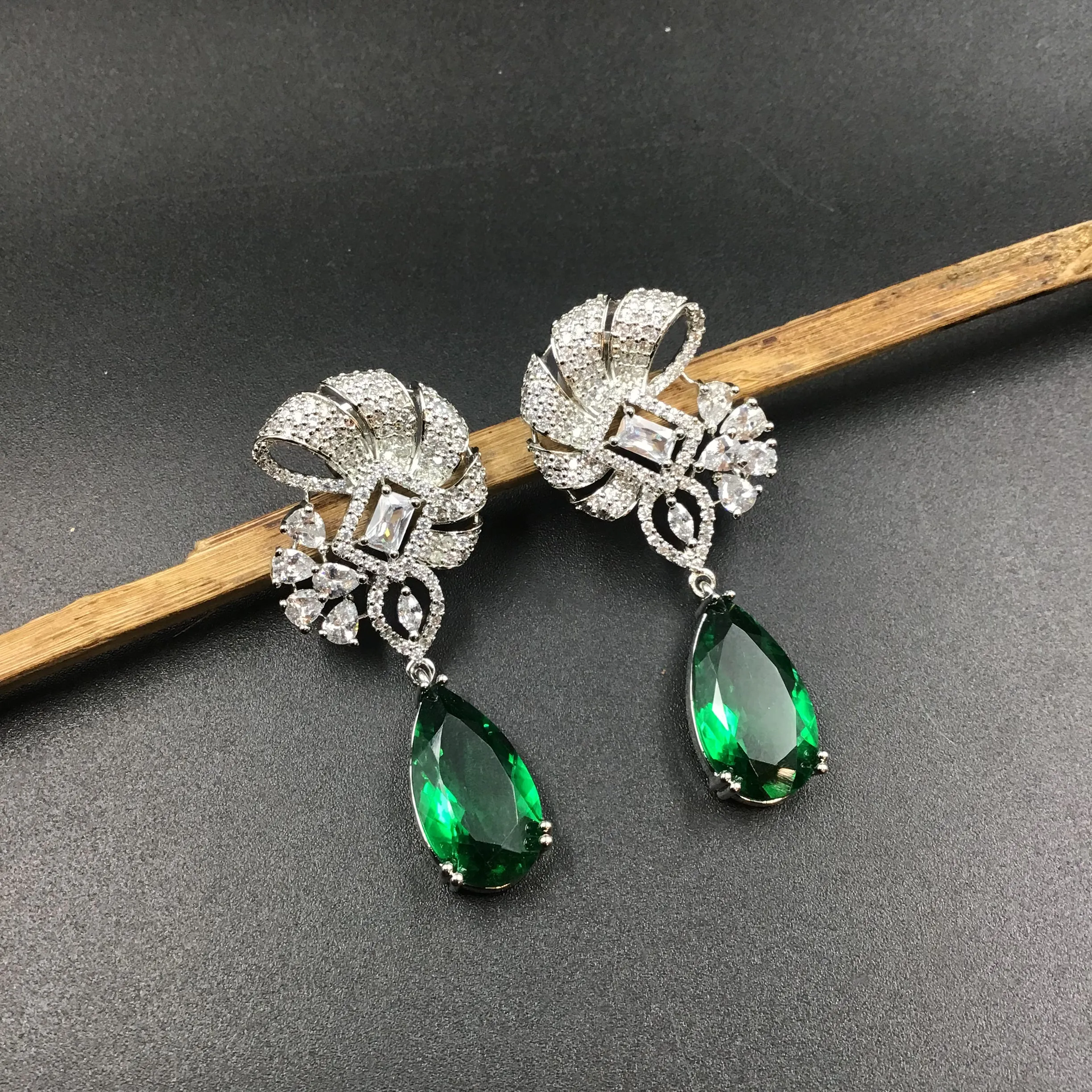 Silver Polish Zircon/AD Earring 6694-69