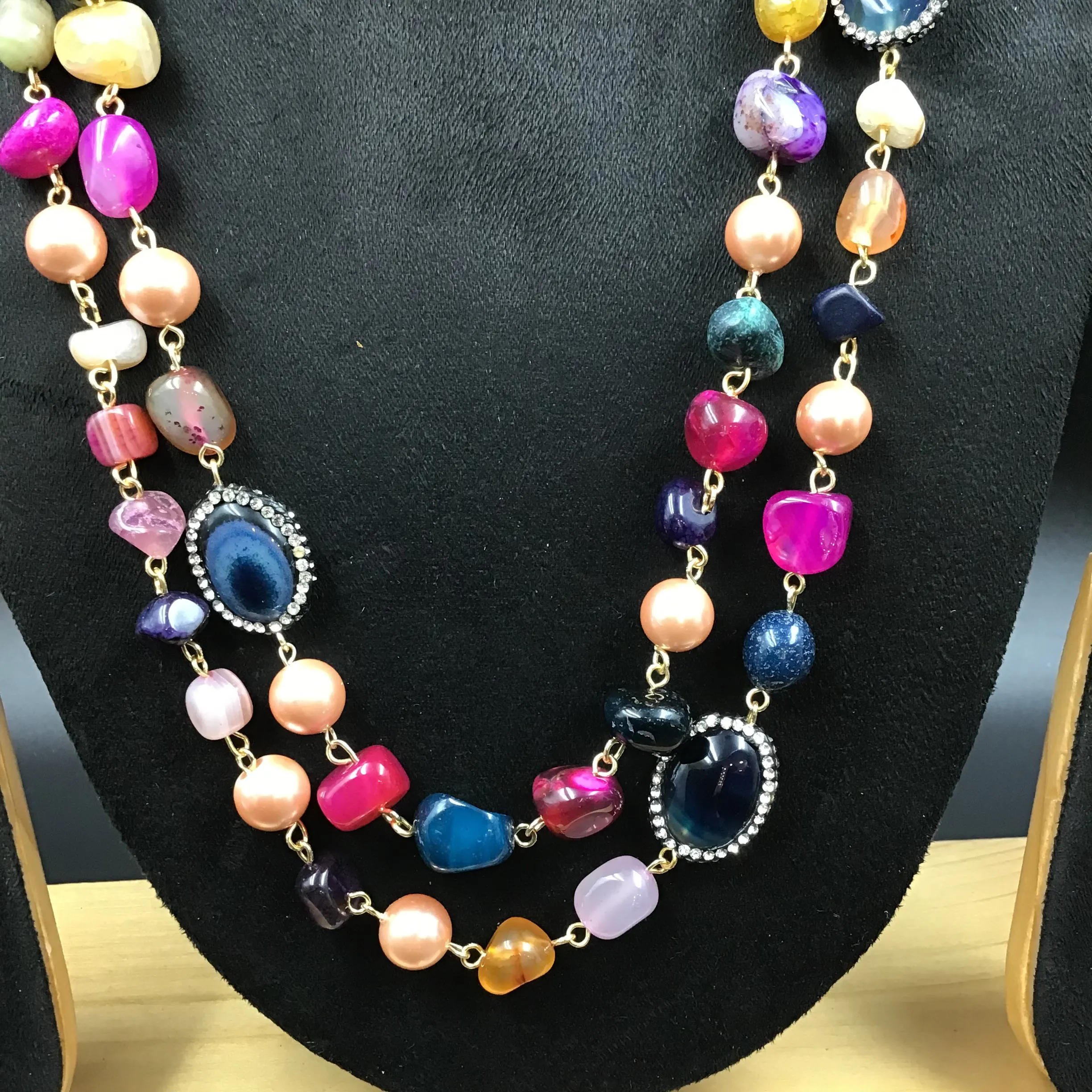 Stylish Pendant Set 3481-68
