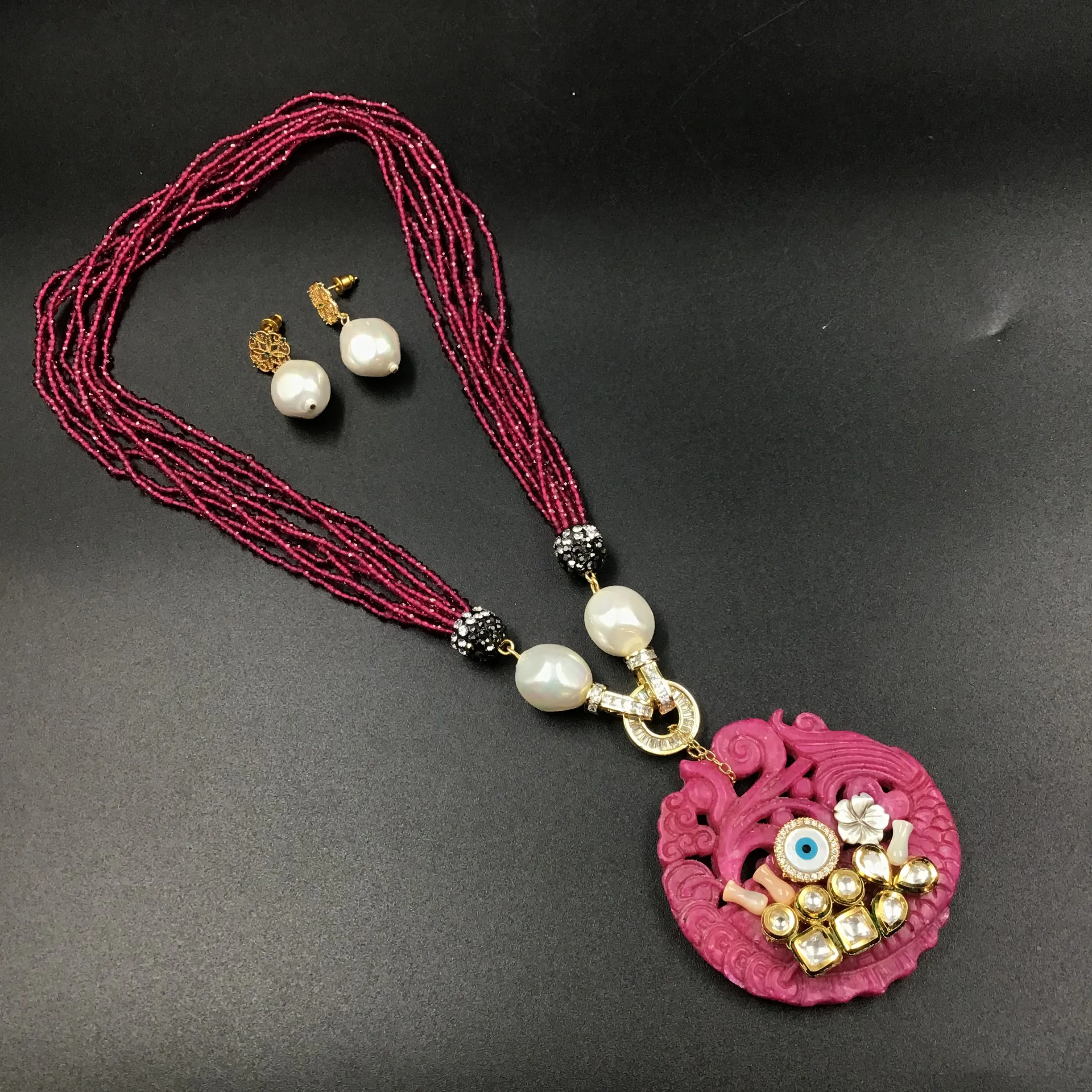 Stylish Pendant Set 3484-68