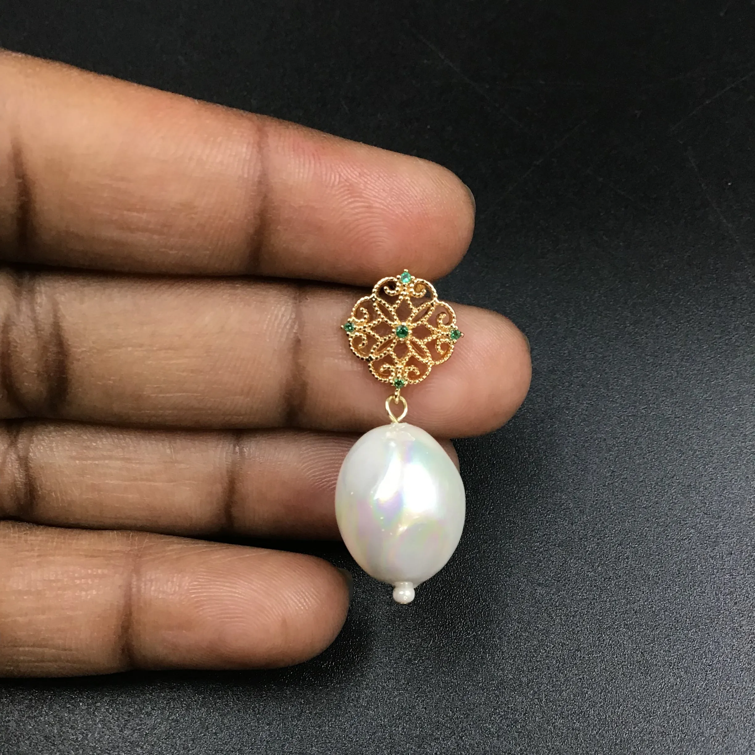Stylish Pendant Set 3484-68