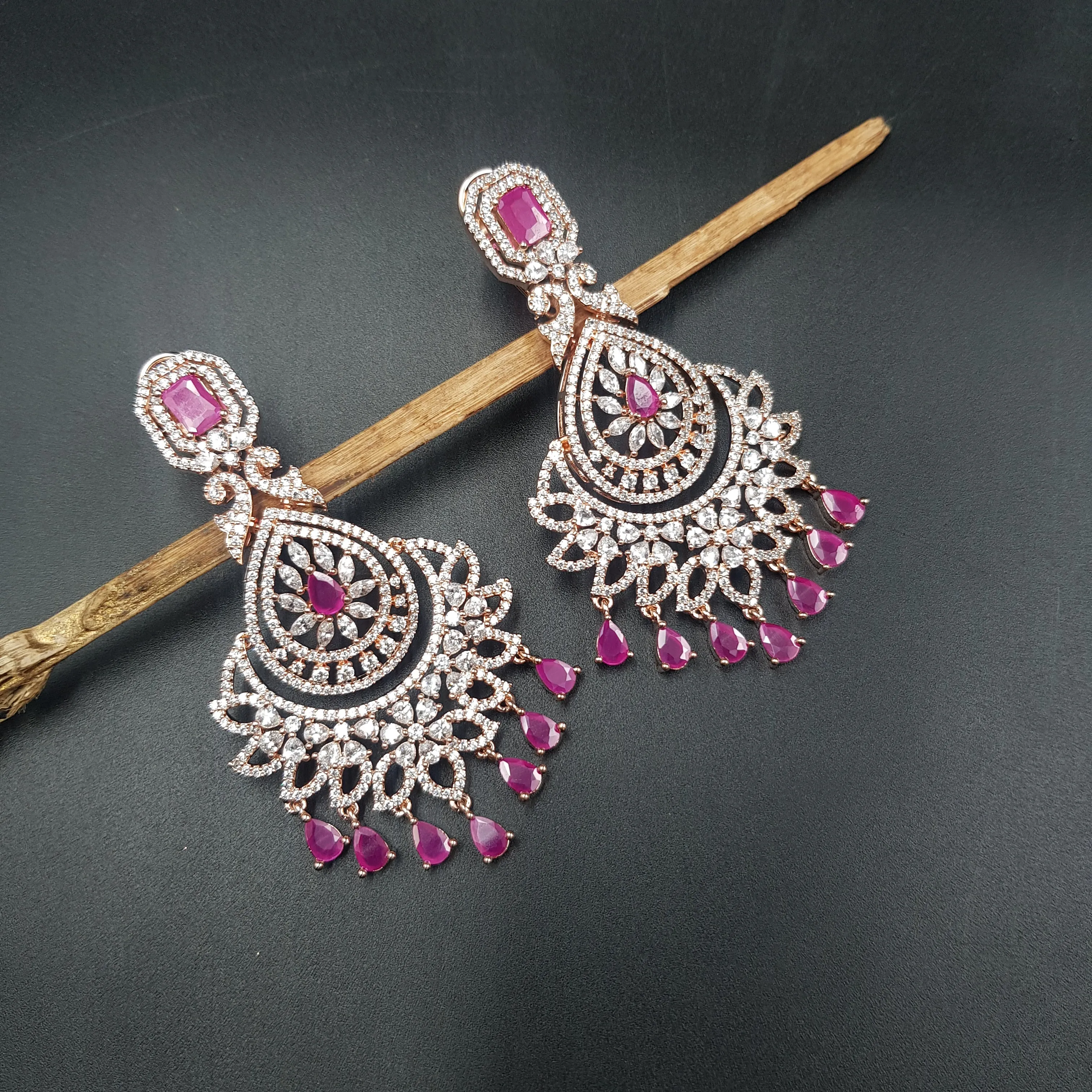 Stylish Zircon/AD Earring 18425-5607