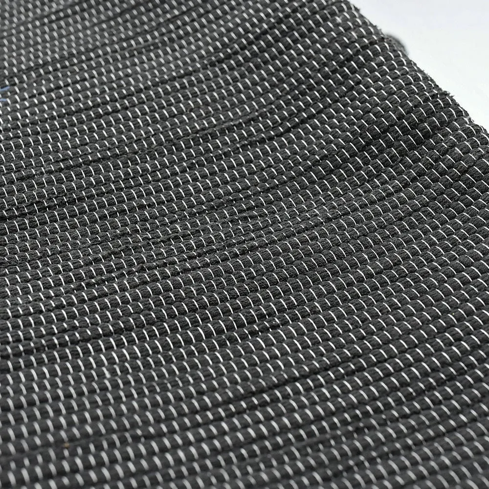 Tapis artisanal 200x140 - Noir