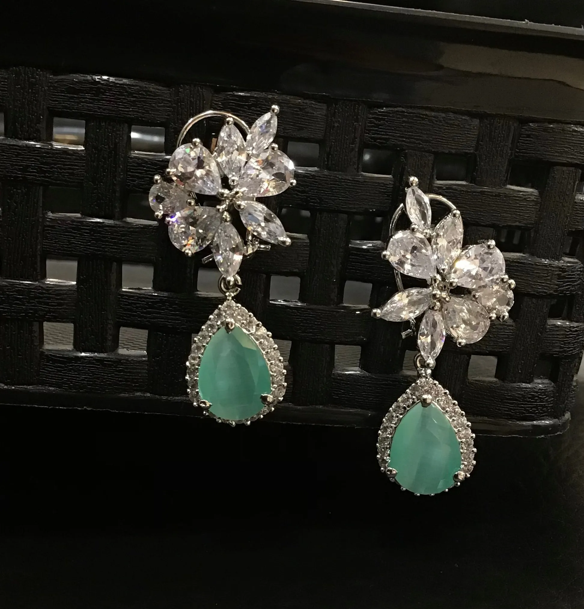 Zircon/AD Earring 1103-69