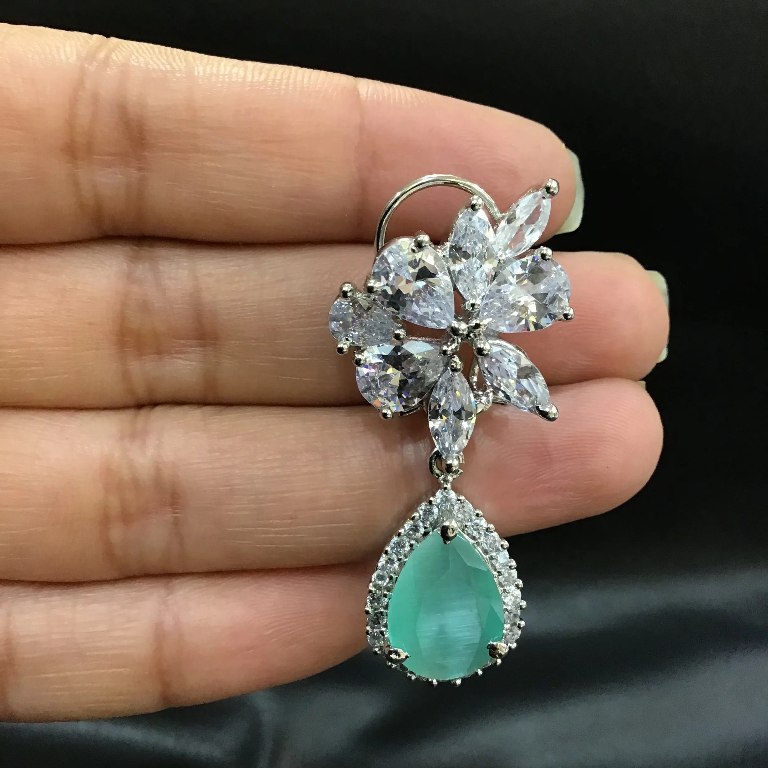 Zircon/AD Earring 1103-69