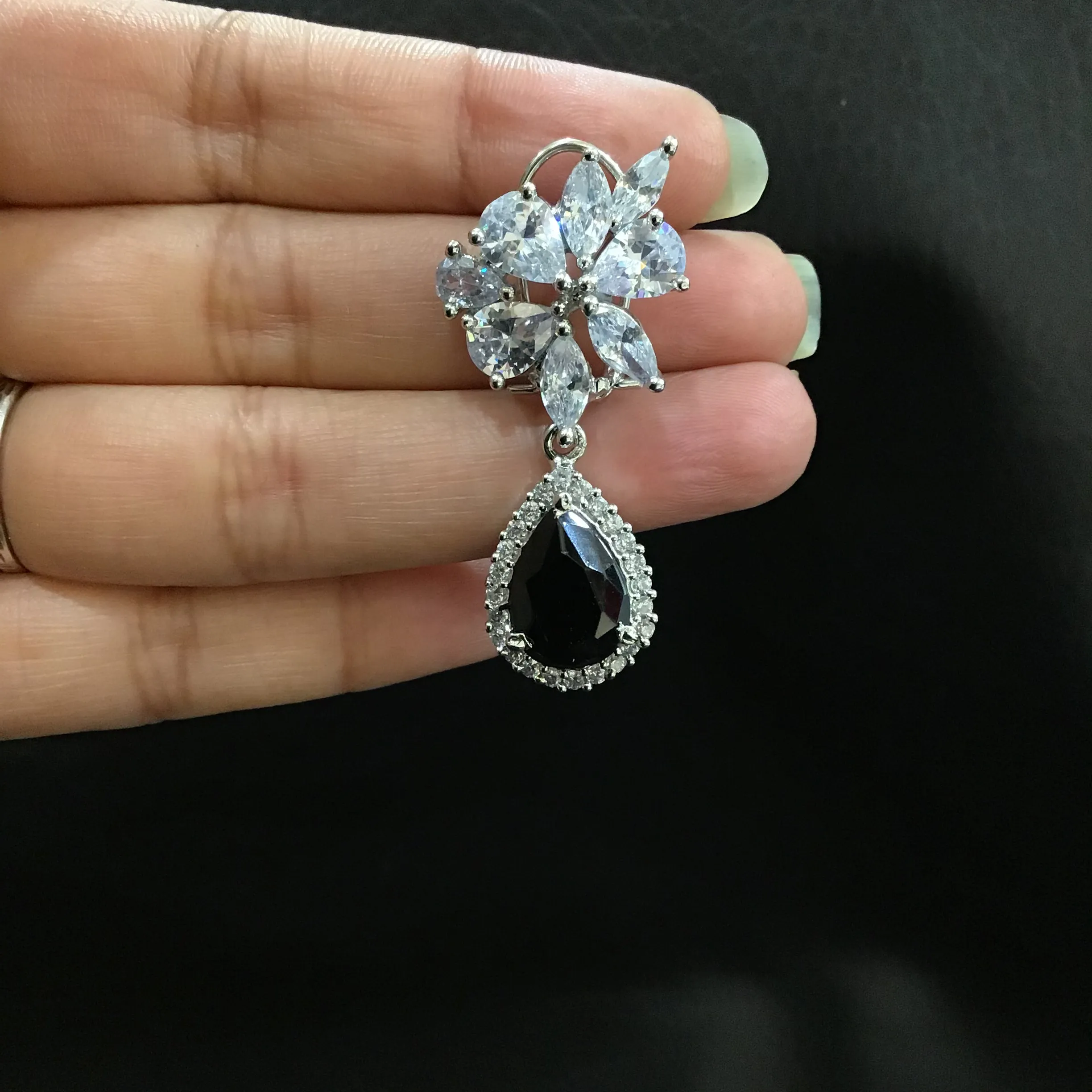 Zircon/AD Earring 1103-69